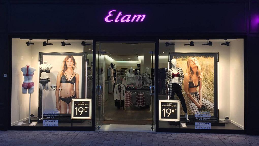 Etam installe le paiement sans caisse dans ses 450 boutiques