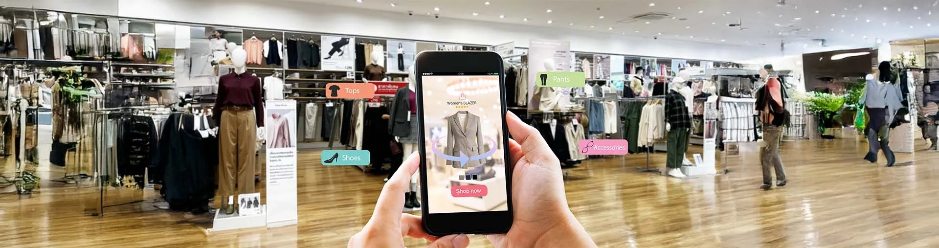 photo d'un smartphone tenue par une eprsonne