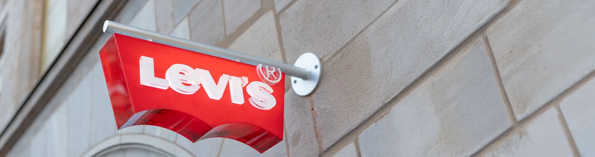 Image de la nouvelle enseigne de chez Levis