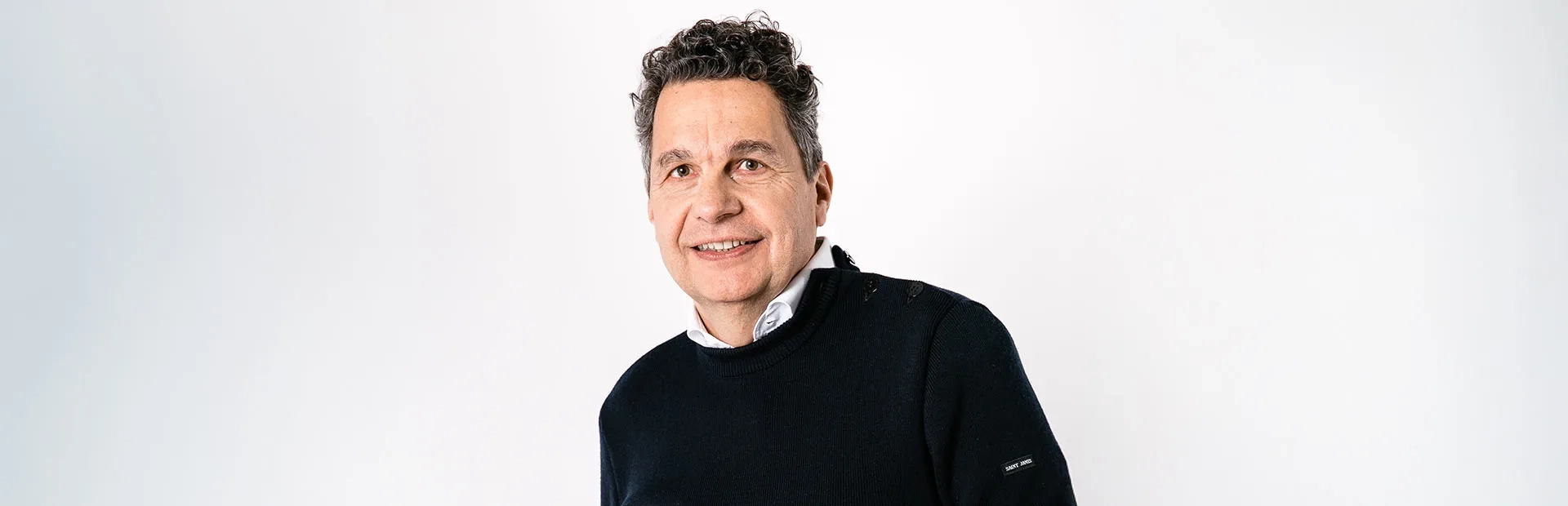 Photo de Luc Lesénécal, président des Tricots Saint James,