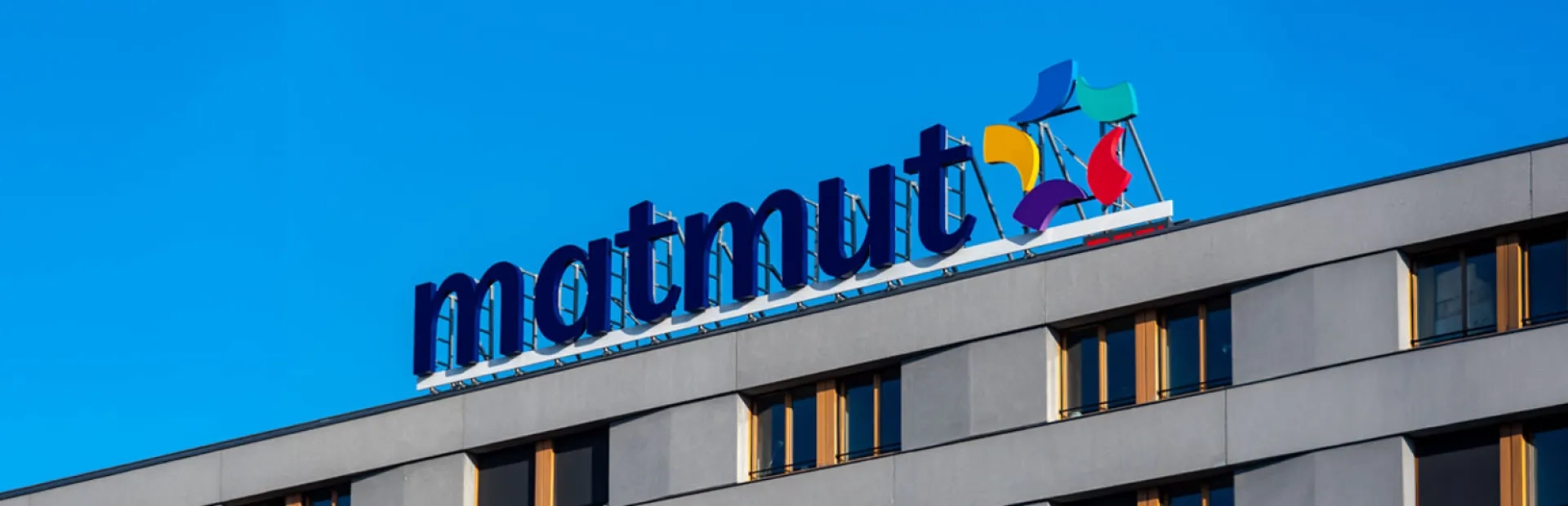 Siège social de la Matmut, acteur majeur de l'assurance mutualiste en France Afficher plus de lignes