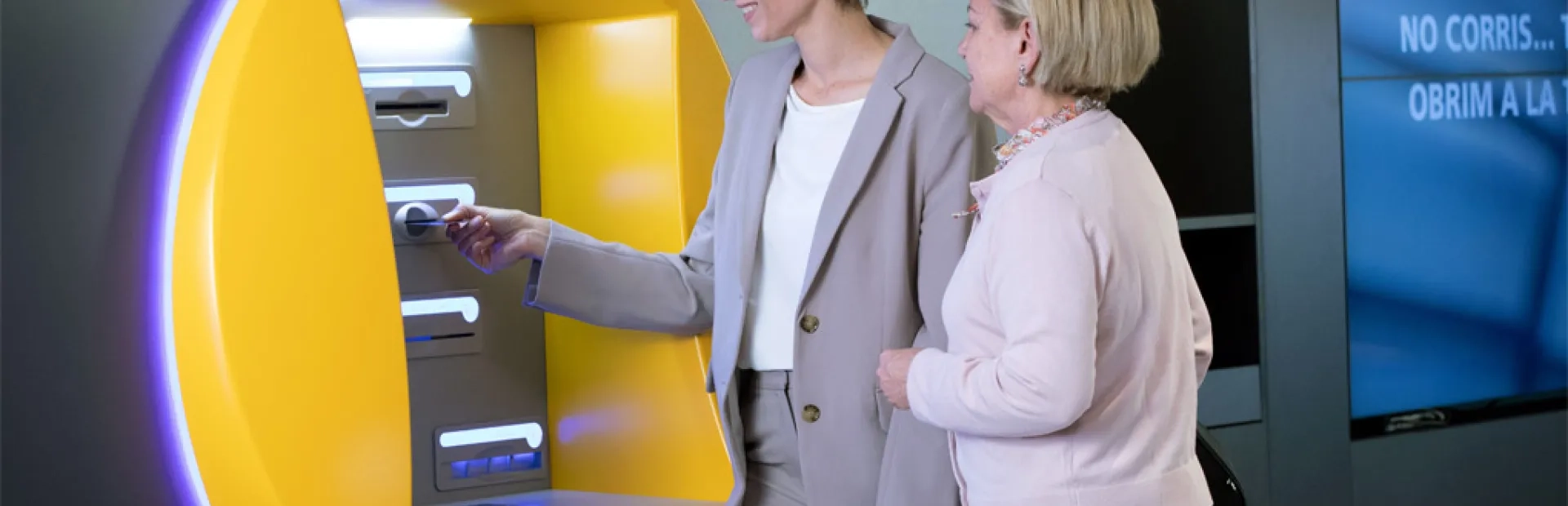 CaixaBank chouchoute les seniors