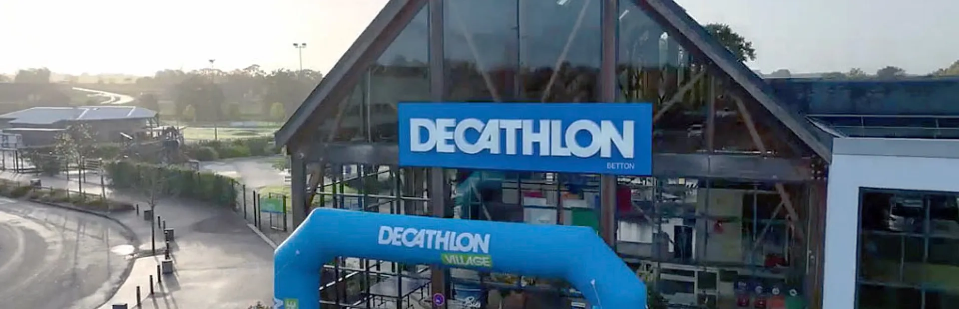Près de Rennes, le nouveau concept de Decathlon met en avant économie circulaire et vendeurs