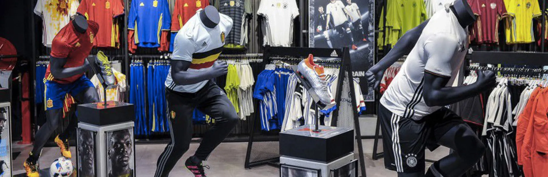Intersport mise sur les marques et engrange des points