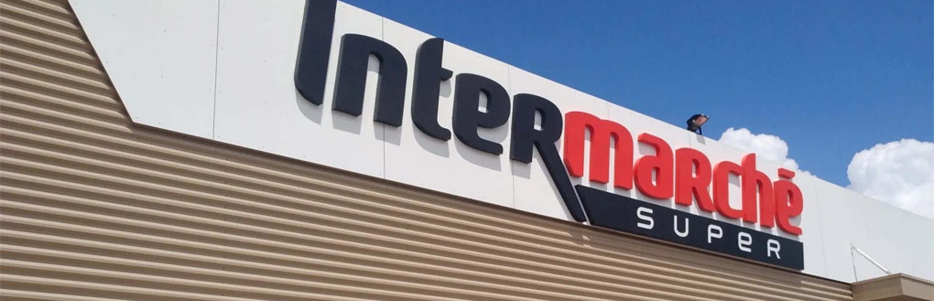 Intermarché lance un « drive solidaire » pour aider les commerces de proximité
