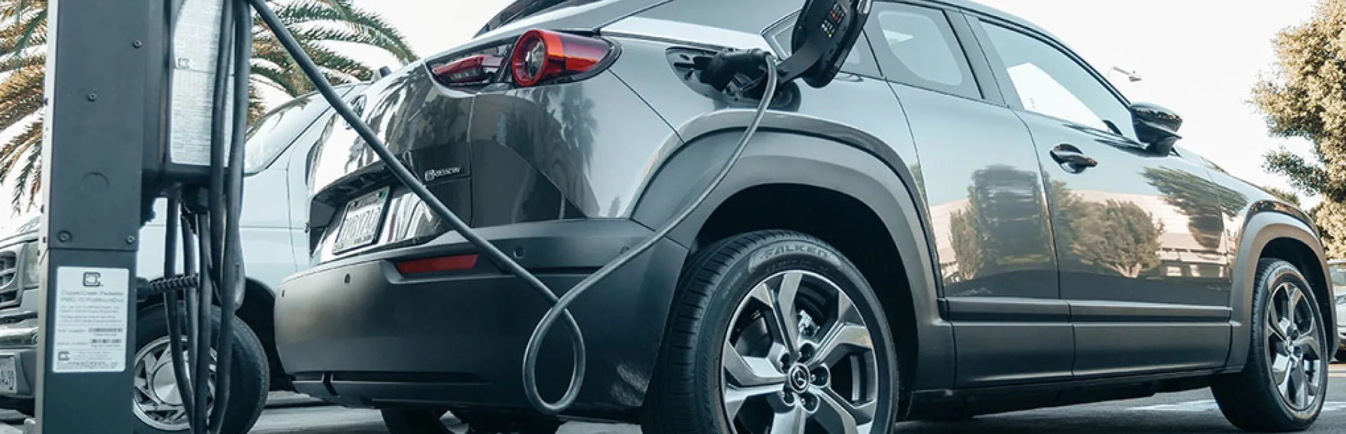 Fidélisation : les bornes de recharge électrique permettent de faire le plein de clients !