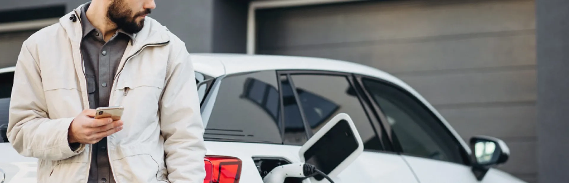 Renault lance Plug Inn, l’application pour recharger sa voiture électrique chez un particulier