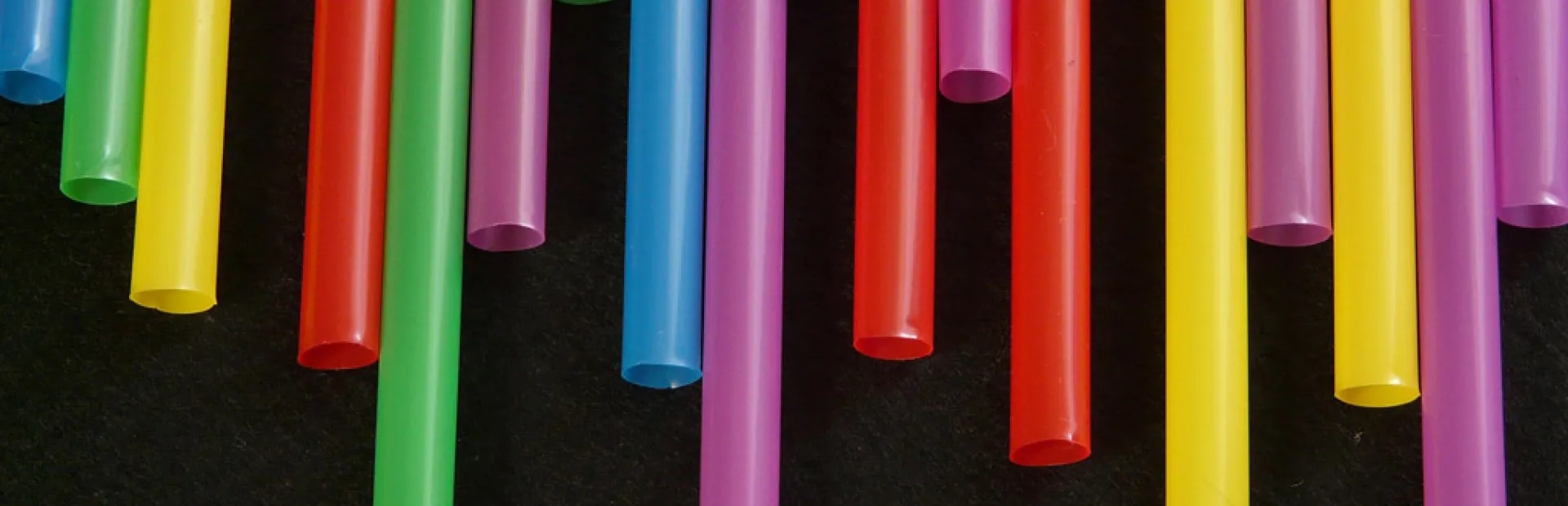 McDonald’s France veut bannir ses pailles en plastique