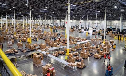 Amazon utilise l’IA pour repérer les produits endommagés