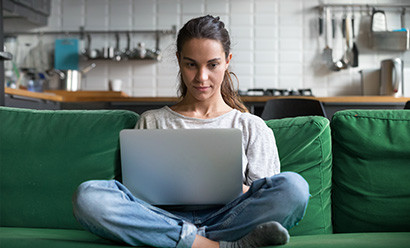 La Gen Z délaisse Google pour le Social Search et ChatG