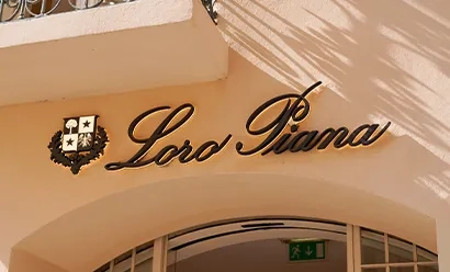 Loro Piana : la steppe comme fil conducteur avec Resilient Threads