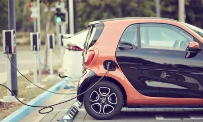 Google Maps va permettre de planifier les recharges des voitures électriques