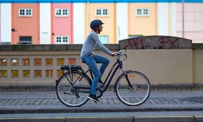 Decathlon investit le marché du vélo de fonction