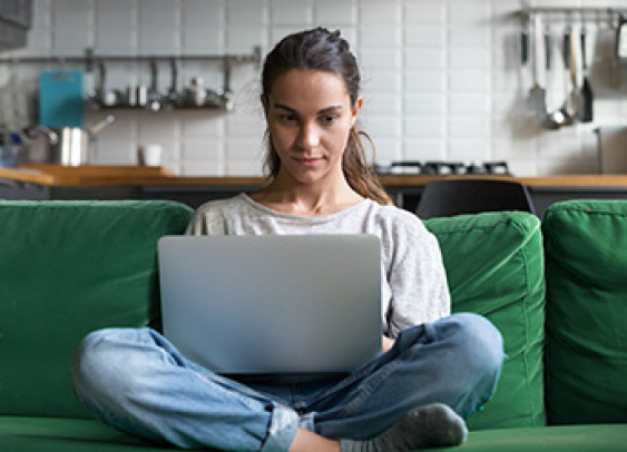 La Gen Z délaisse Google pour le Social Search et ChatG