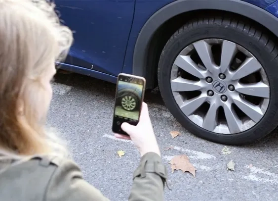 CaRool, l’appli qui vérifie l’usure des pneus à partir d’une simple photo