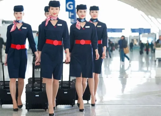 L’uniforme, un outil marketing qui se porte bien !