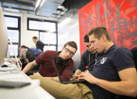 Les hackathons au service de l’expérience client