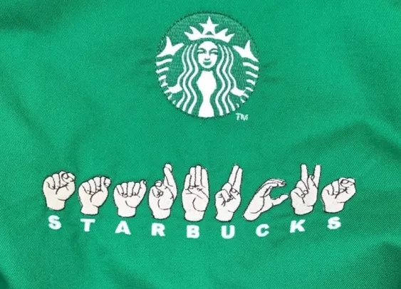 Aux États-Unis, le premier Starbucks où le personnel s’exprime en langue des signes