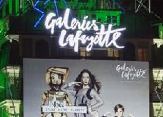 Aux Galeries Lafayette, «le vendeur doit devenir aussi digital que son client»