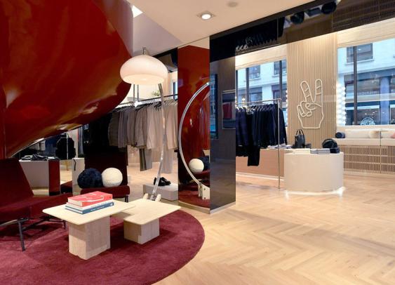 Le flagship parisien de Tommy Hilfiger mise sur une expérience client immersive