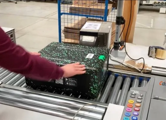 Cdiscount teste un emballage connecté et réutilisable 1 000 fois