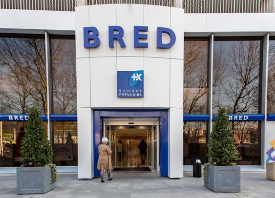 Les agences de la BRED ne sont plus ouvertes que sur rendez-vous, et les ventes grimpent