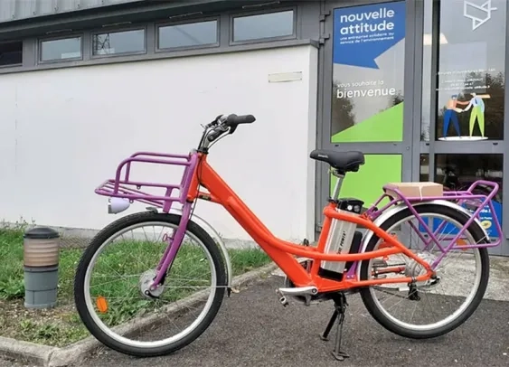 La Poste donne une seconde vie aux vélos de ses facteurs