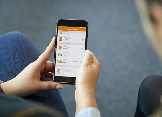Commerce vocal : un premier supermarché belge teste Google Assistant pour les courses