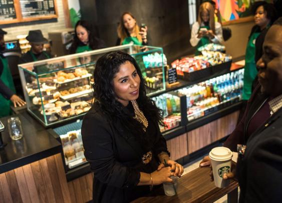 À Brooklyn, le nouveau Starbucks veut promouvoir une expérience client de proximité