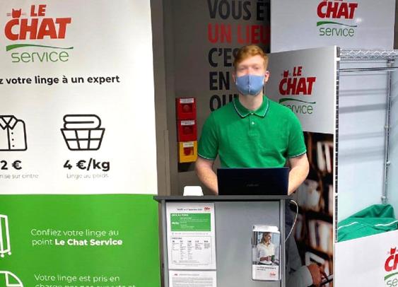 La lessive Le Chat déploie un service de lavage du linge chez Intermarché