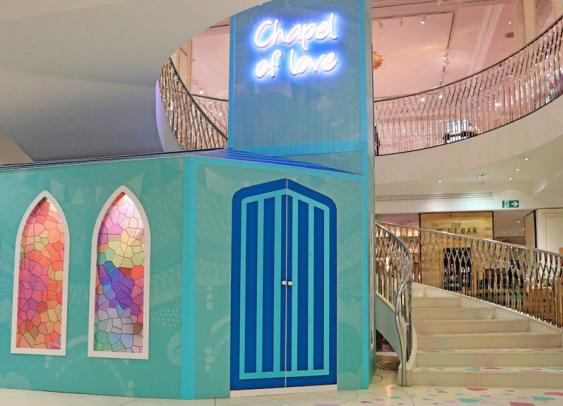 À Londres, un grand magasin propose de se marier dans ses rayons