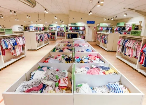 Petit Bateau ouvre sa première boutique dédiée à la seconde main