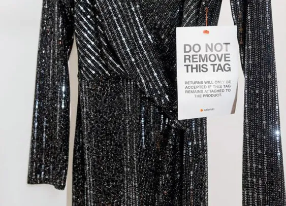 Zalando appose de grandes étiquettes pour lutter contre les retours abusifs